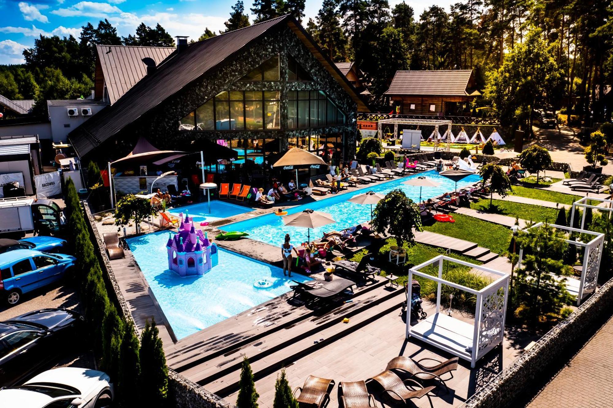 Hotel Bacowka Radawa & Spa Luaran gambar